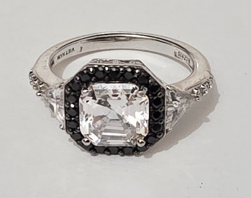 Vintage Cubic Zirconia Black Spinel Platinum Clad Sterling Silver Ring - Size 7